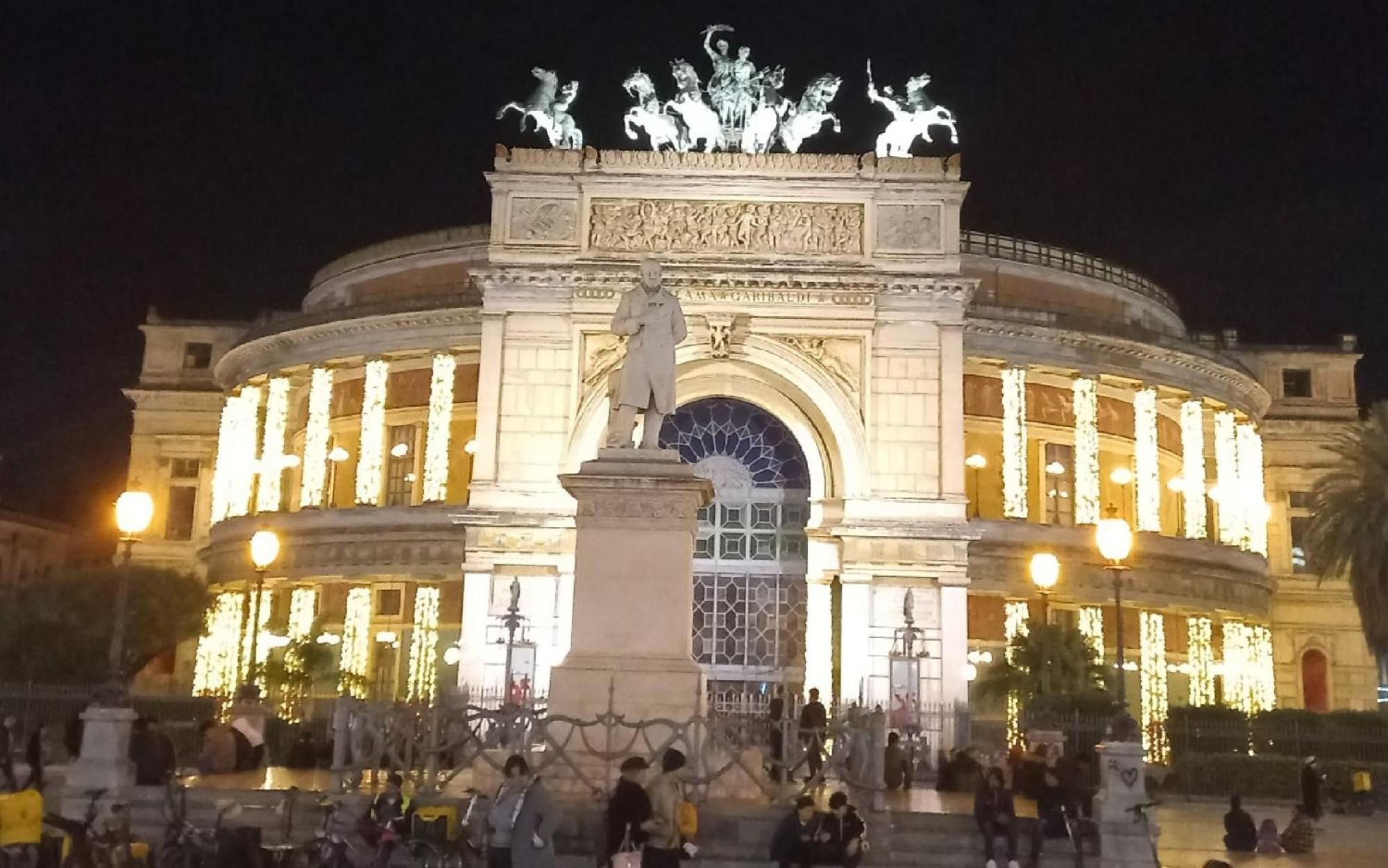 パレルモAl Palazzo Del Principe Al Massimoアパートメント エクステリア 写真